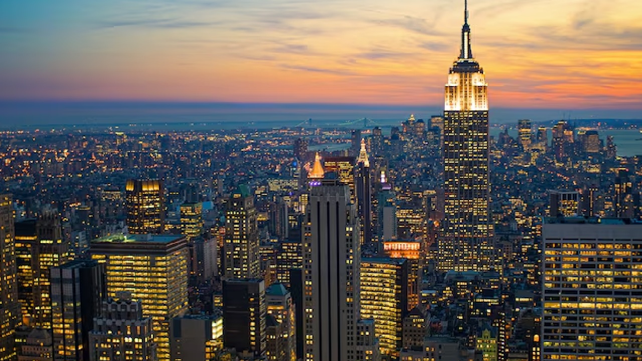 Indian Woman Pays Rs 10 Lakh Monthly Rent For 2 Bedroom Flat in New York, Internet Amazed