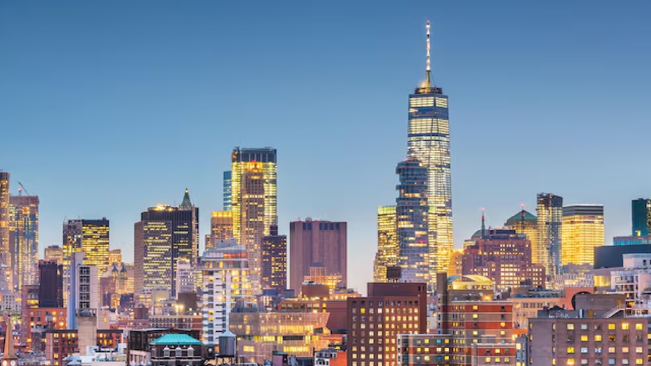 NRI Reveals Salary Amount Needed to Live Comfortably in 10 Major Cities in the USA