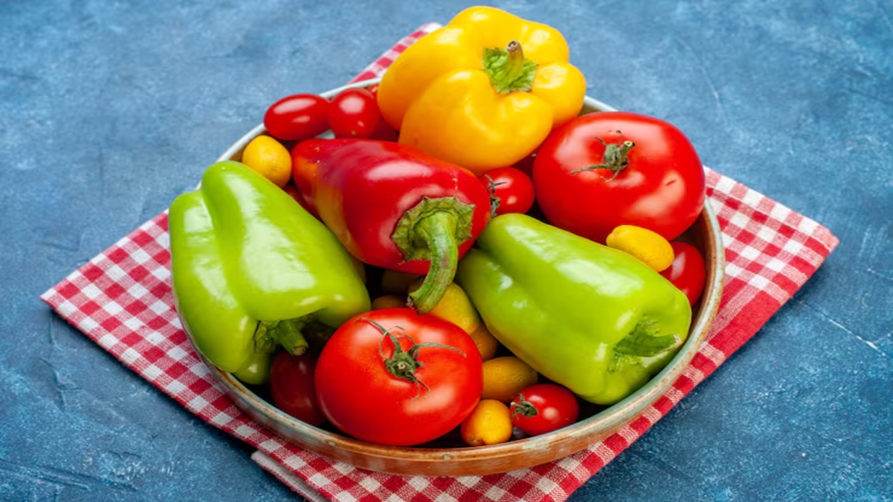 Red, Yellow or Green Capsicum: Which One is Best for You? Know Health Benefits