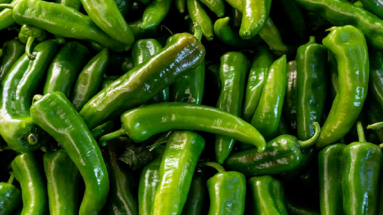 7 Amazing Health Benefits of Green Chillies