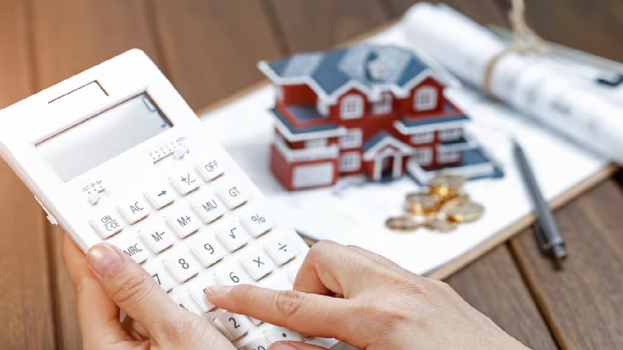 Landlord Demands Rs 4 Lakh Deposit for 2BHK Flat in Bengaluru, Tenant Shares Experience Landlord Demands Rs 4 Lakh Deposit for 2BHK Flat in Bengaluru, Tenant Shares Experience